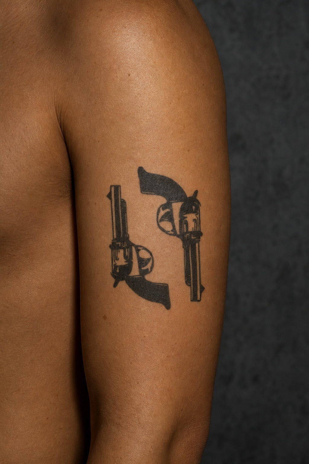 Dueling Revolvers on skin